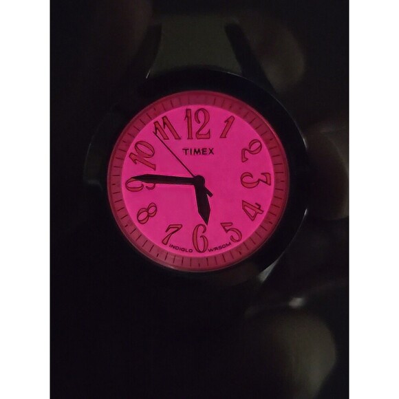Timex Easy Reader T2H531 Womens White Pink Leather Watch Indiglo New Battery - Picture 12 of 12